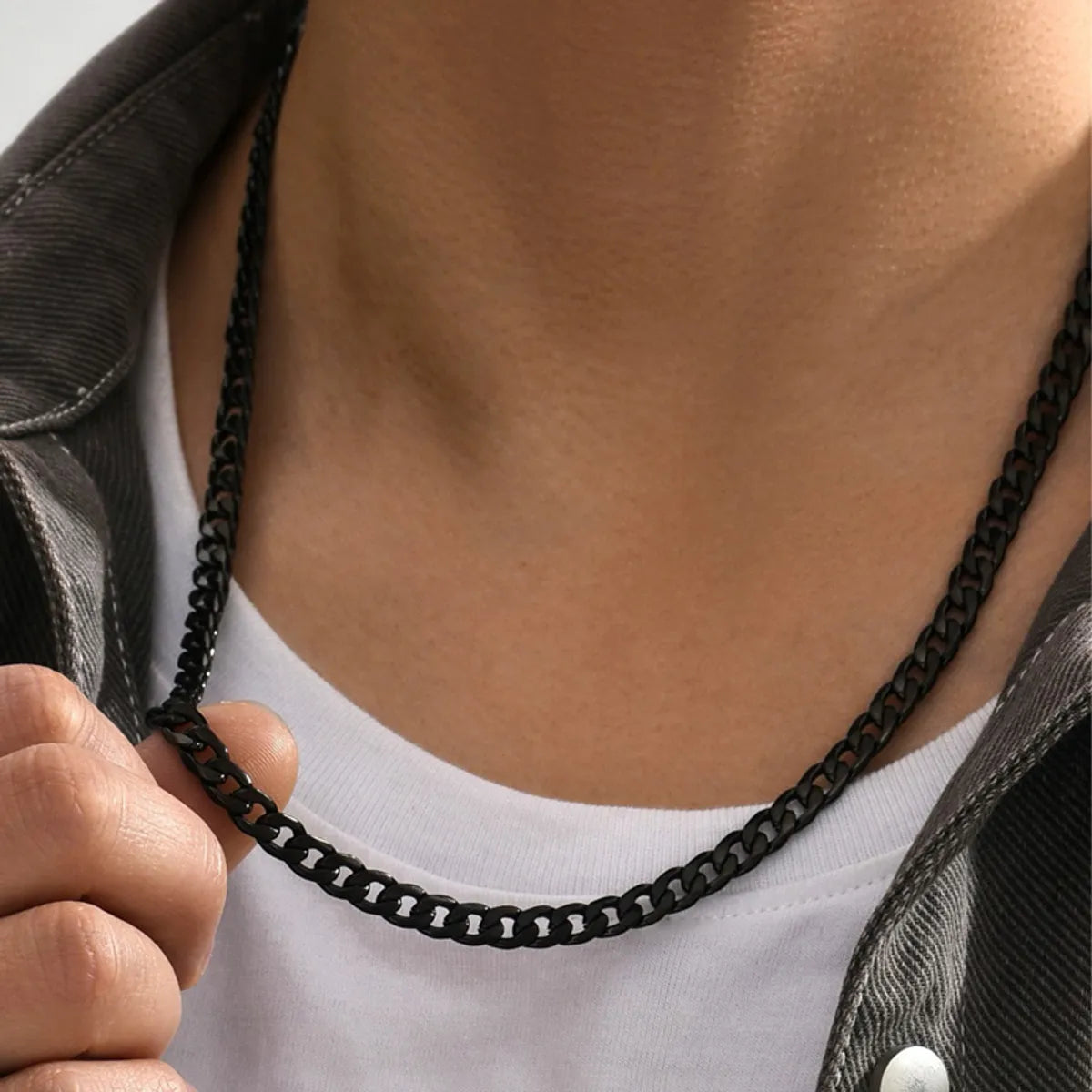 Women’s pearl necklaces -Hip-Hop Solid Color Stainless Steel Men'S Necklace