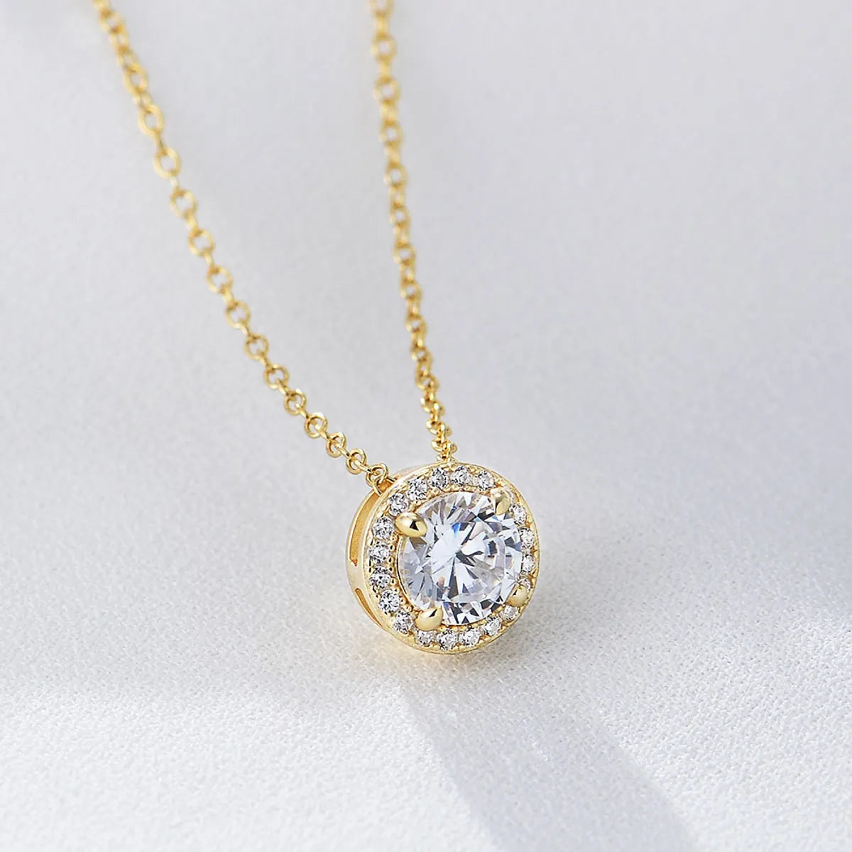 Wedding necklaces for women -Fashion Round Sterling Silver Plating Zircon Pendant Necklace