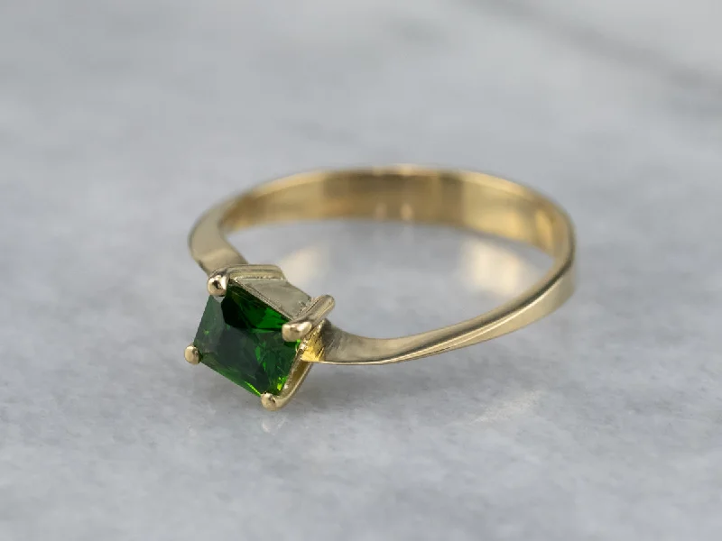 Gold-plated rings for women -18K Gold Green Tourmaline Bypass Ring