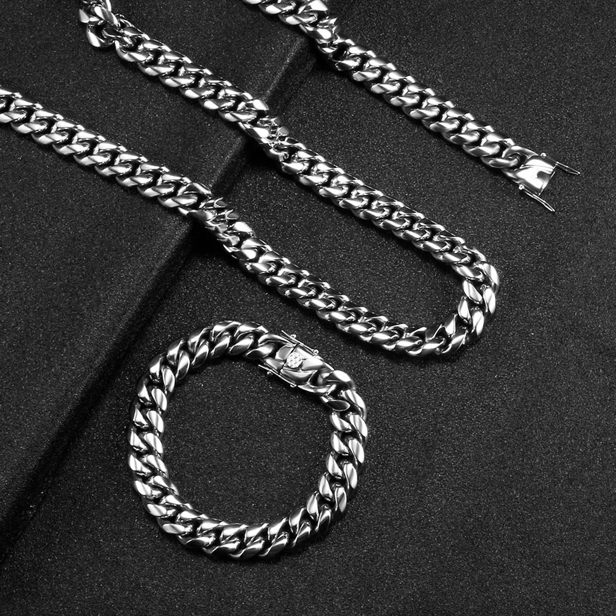 Necklace Steel 12mm/70cm