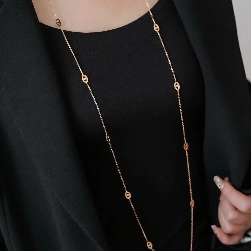 Boho-chic necklaces for women -Fashion Animal Titanium Steel Plating 18k Gold Plated Sweater Chain