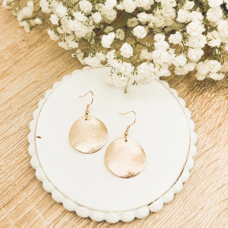 Flower earrings for women -Beautiful Hammered Gold Drop Earrings