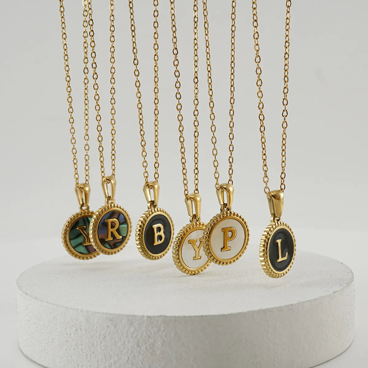 Women’s gem-filled necklaces -Simple Style Round Letter Stainless Steel Inlay Shell Pendant Necklace