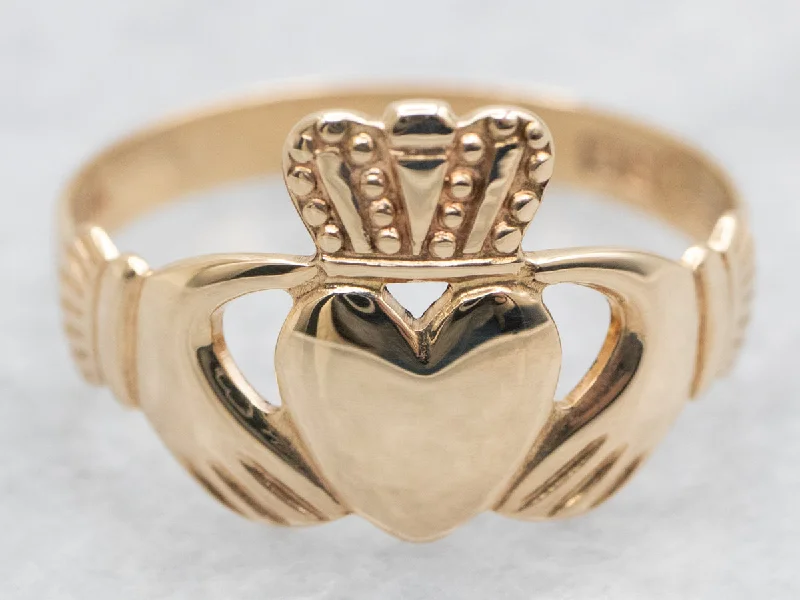 Boho rings for women -Yellow Gold Claddagh Ring