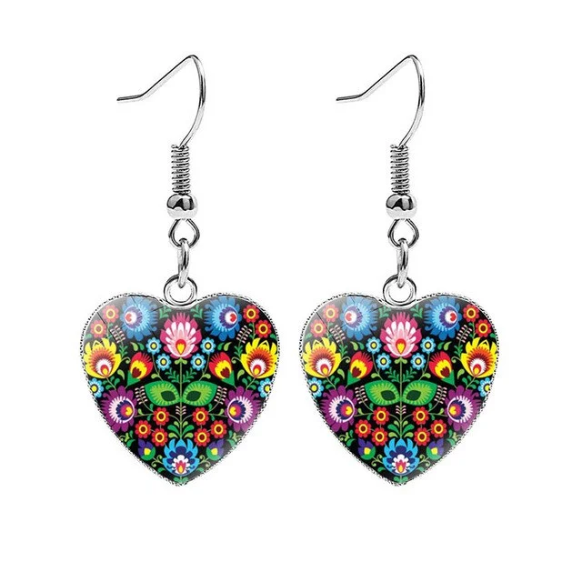 Elegant earrings for women -Beautiful Folk Style Heart Earrings