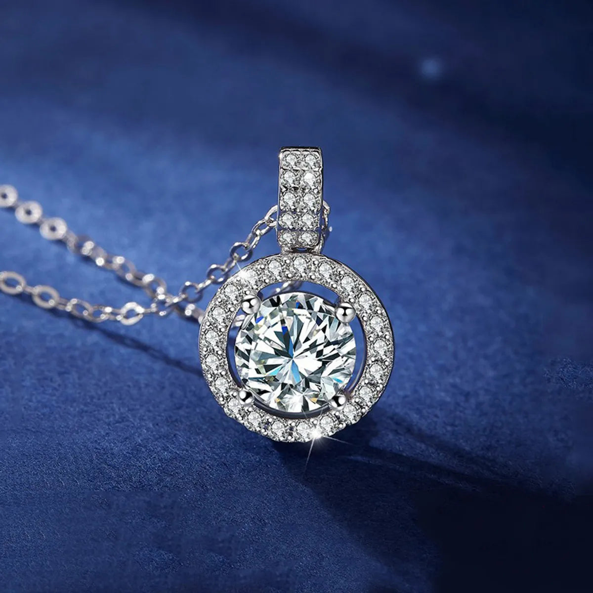 Diamond pendant necklaces for women -Elegant Round Sterling Silver Gra Inlay Moissanite Silver Plated Pendant Necklace