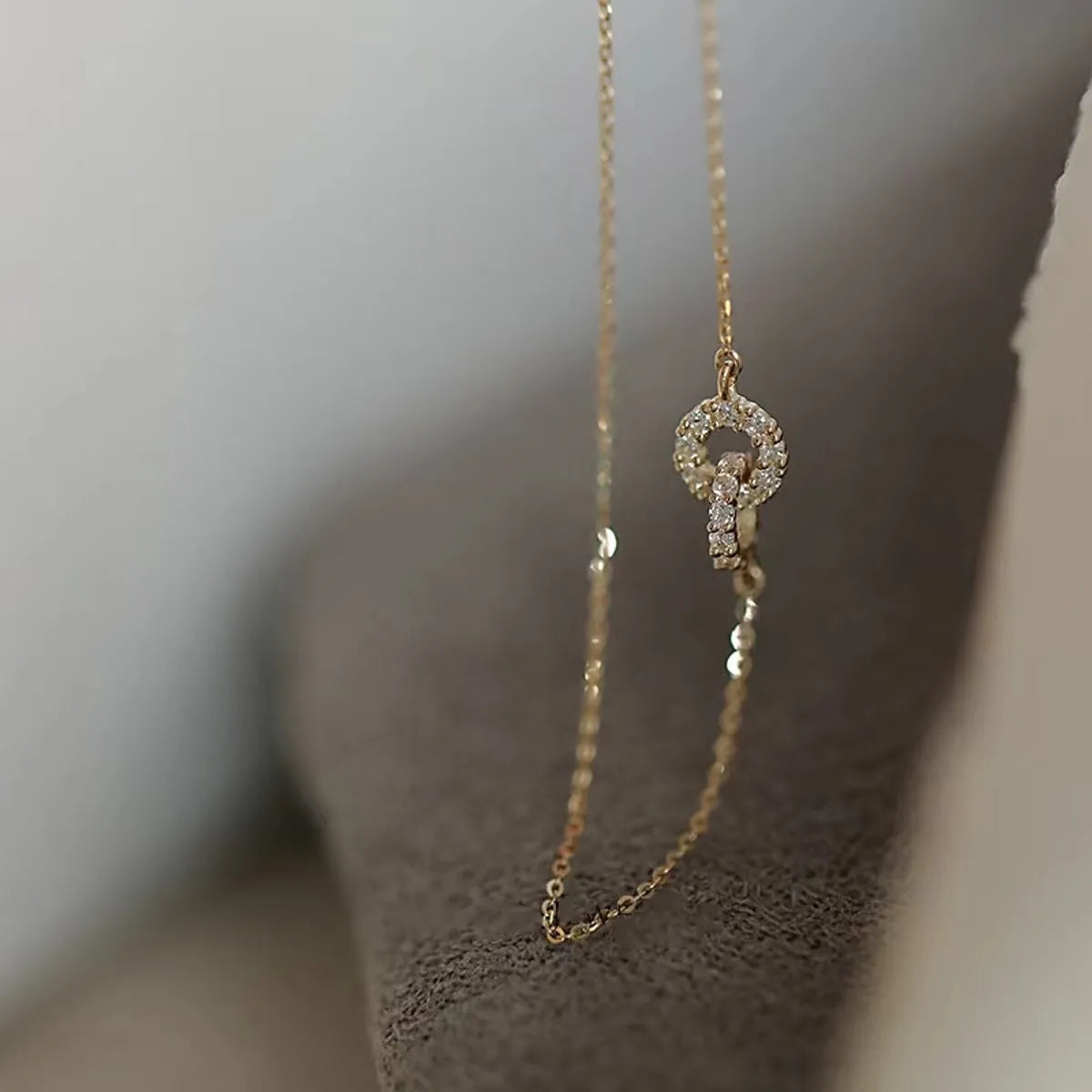 Adjustable chain necklaces for women -Simple Style Round Sterling Silver Inlay Zircon Necklace