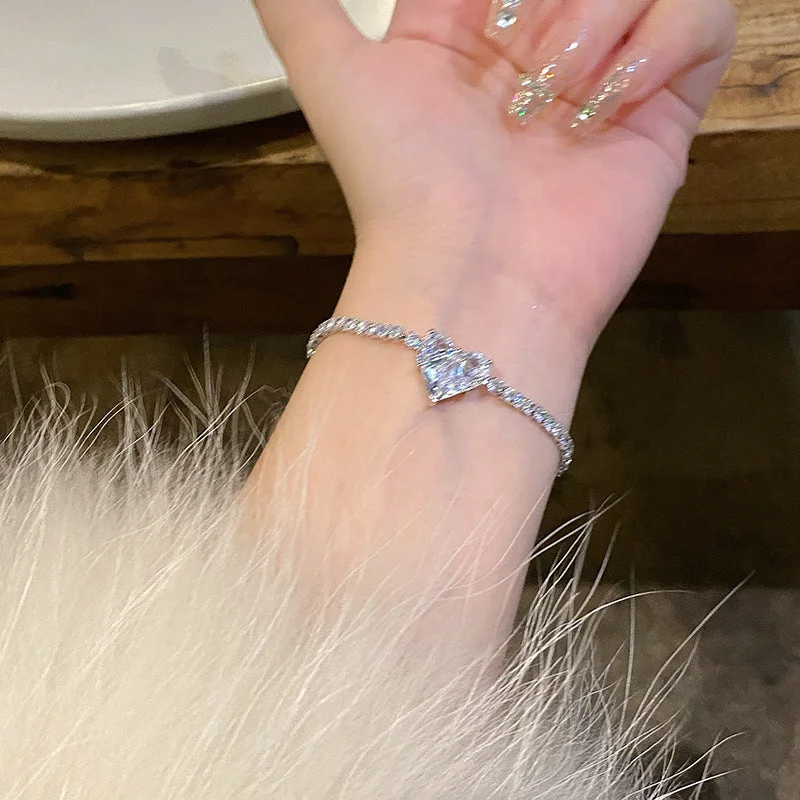 Light Luxury Super Flash Zircon Love Bracelet