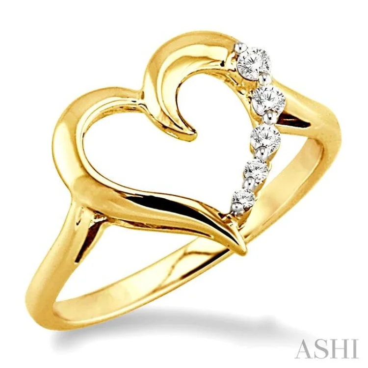 Halo diamond engagement rings for women -1/10 ctw Round Cut Diamond Journey Heart Ring in 14K Yellow Gold