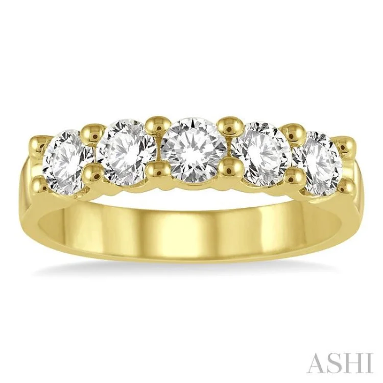 Yellow gold engagement rings for women -1 ctw 5 Stone Round Cut Diamond Wedding Band in 14K Yellow Gold