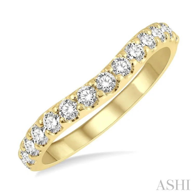 Engagement rings with colorful stones for women -1/2 Ctw Arched Center Round Cut Diamond Wedding Band in 14K Yellow Gold