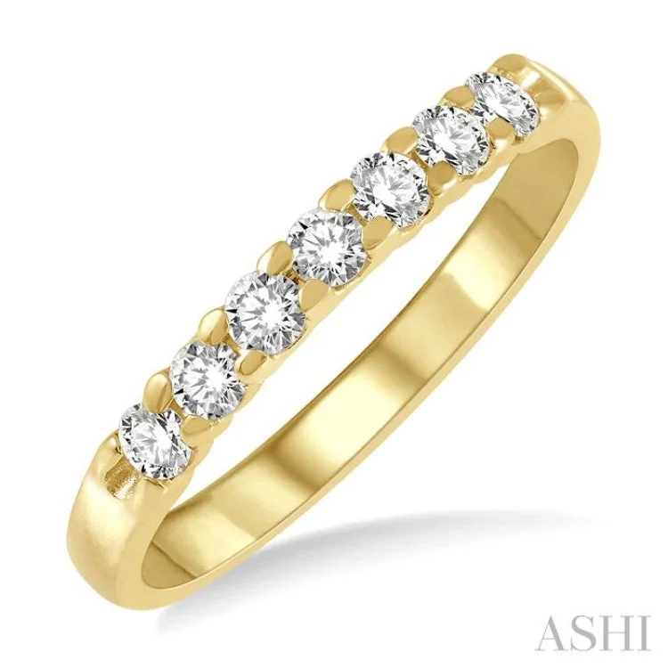 Affordable engagement rings for women -1/3 ctw 7 Stone Round Cut Diamond Wedding Band in 14K Yellow Gold