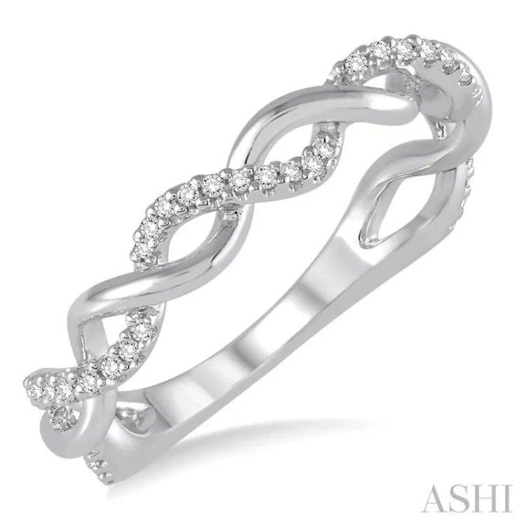 Halo engagement rings for women -1/6 ctw Round Cut Diamond Twisted Ring in 10K White Gold