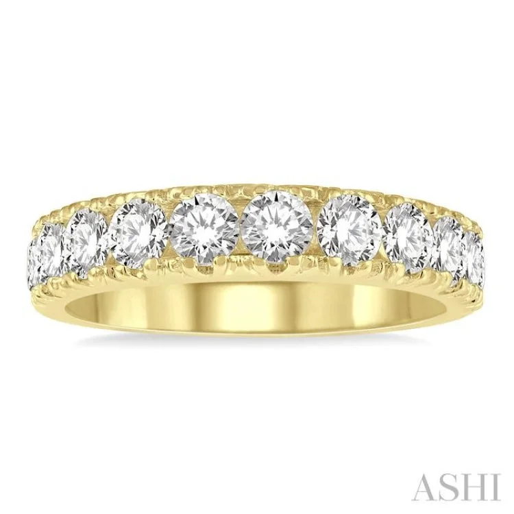 Engagement rings with diamond accents for women -2 ctw 11 Stone Round Cut Diamond Wedding Band in 14K Yellow Gold