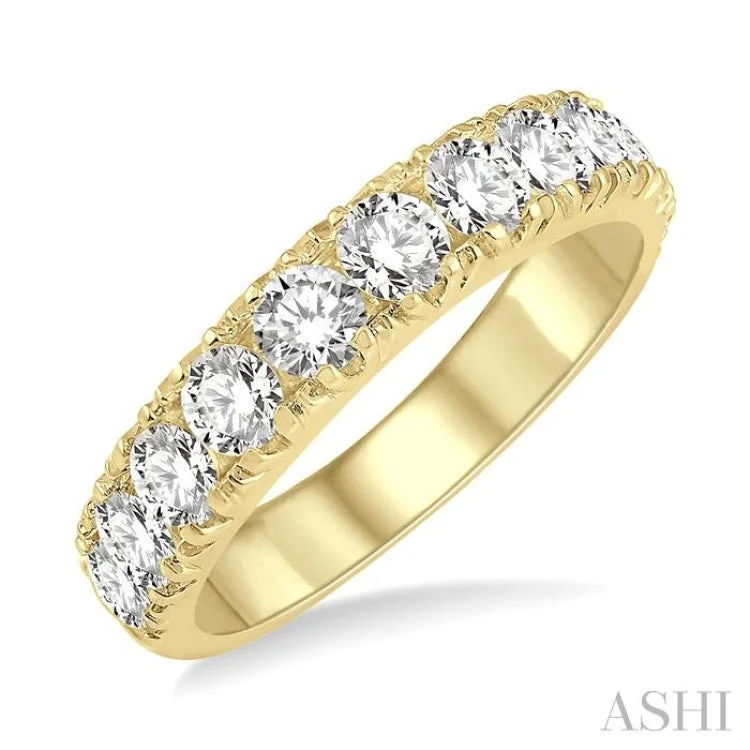 Engagement rings with engraving for women -1 1/2 ctw 11 Stone Round Cut Diamond Wedding Band in 14K Yellow Gold